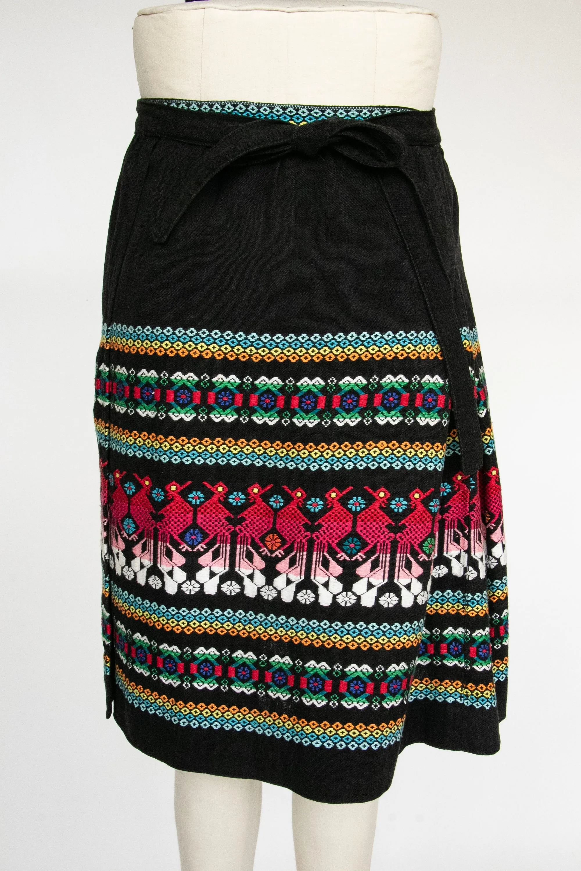 1970s Wrap Skirt Woven Cotton Guatemalan M