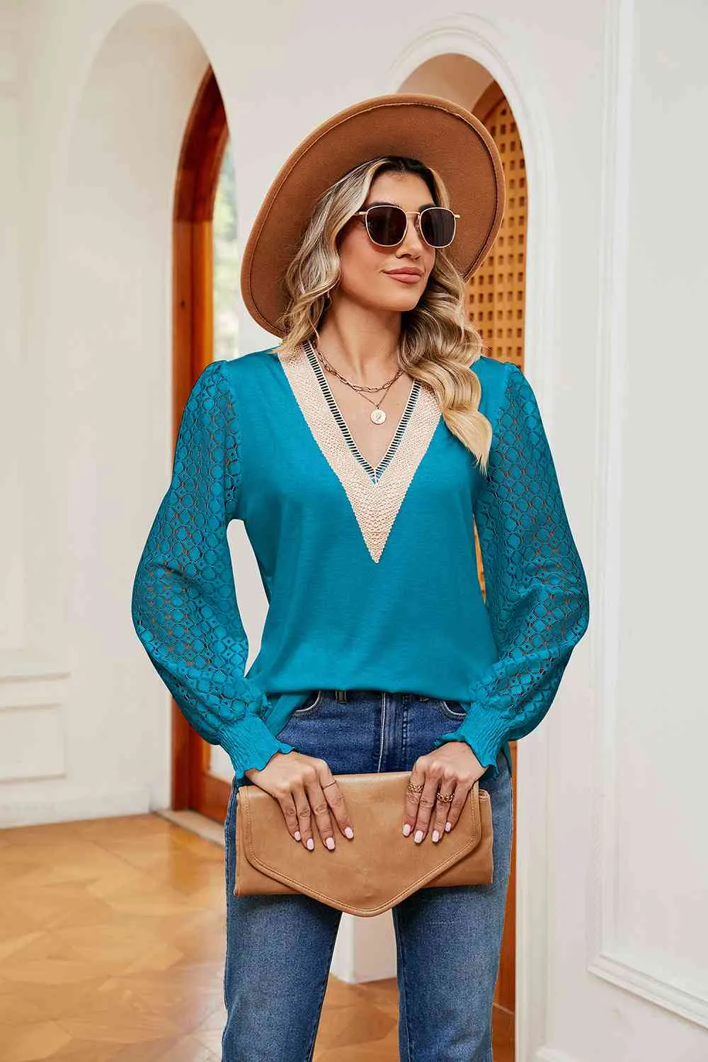 Contrast V-Neck Long Sleeve Blouse