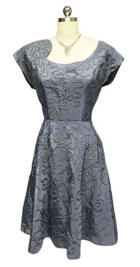 EXQUISITE VINTAGE  '40s AN ORIGINAL PARNES FEINSTEIN SPARKLING SEQUIN & SOUTACHE TAFFETA COCKTAIL EVENING DRESS WITH METAL ZIPPER