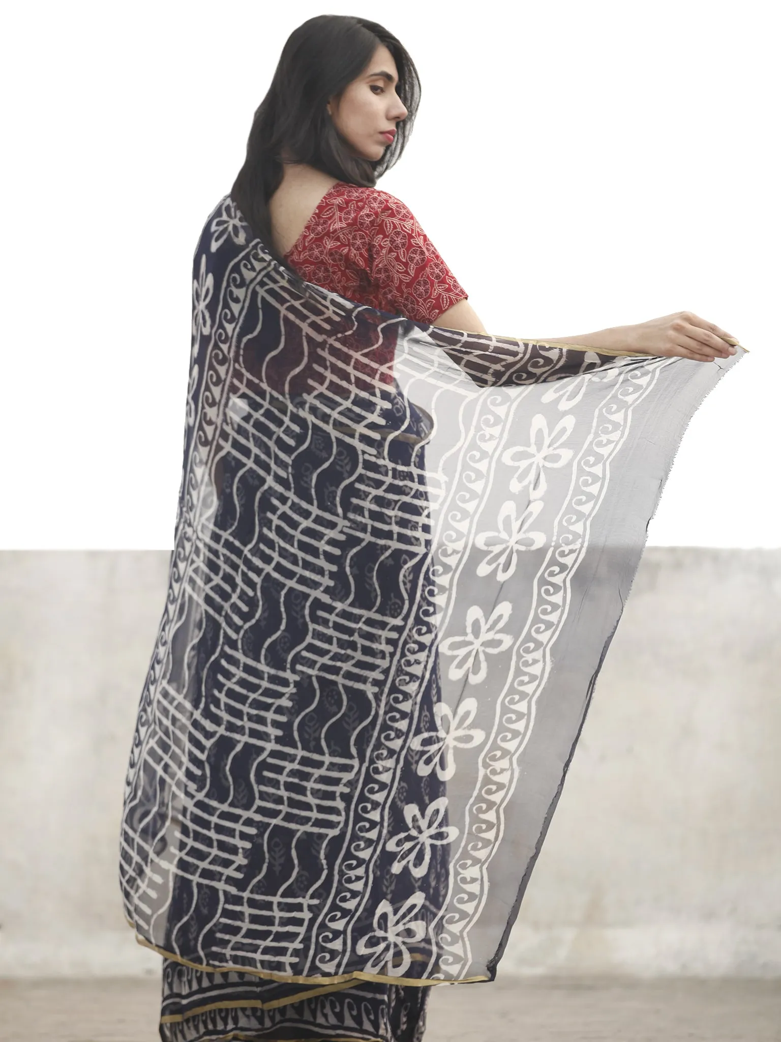 Navy Blue White Hand Block Printed Chiffon Saree With Zari Border - S031702606