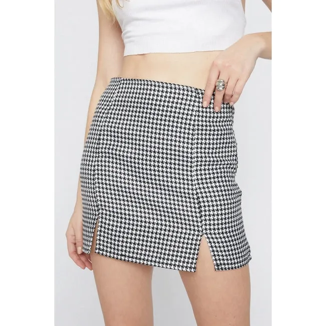 Sans Souci Houndstooth Mini Skirt