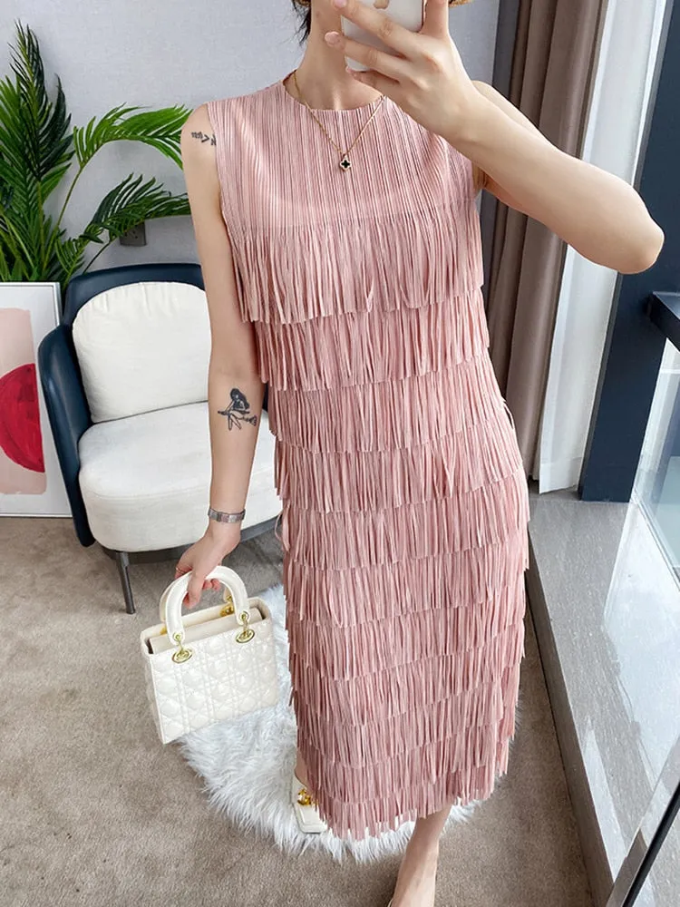 Spliced Tassel O-Neck Sleeveless Midi Dress