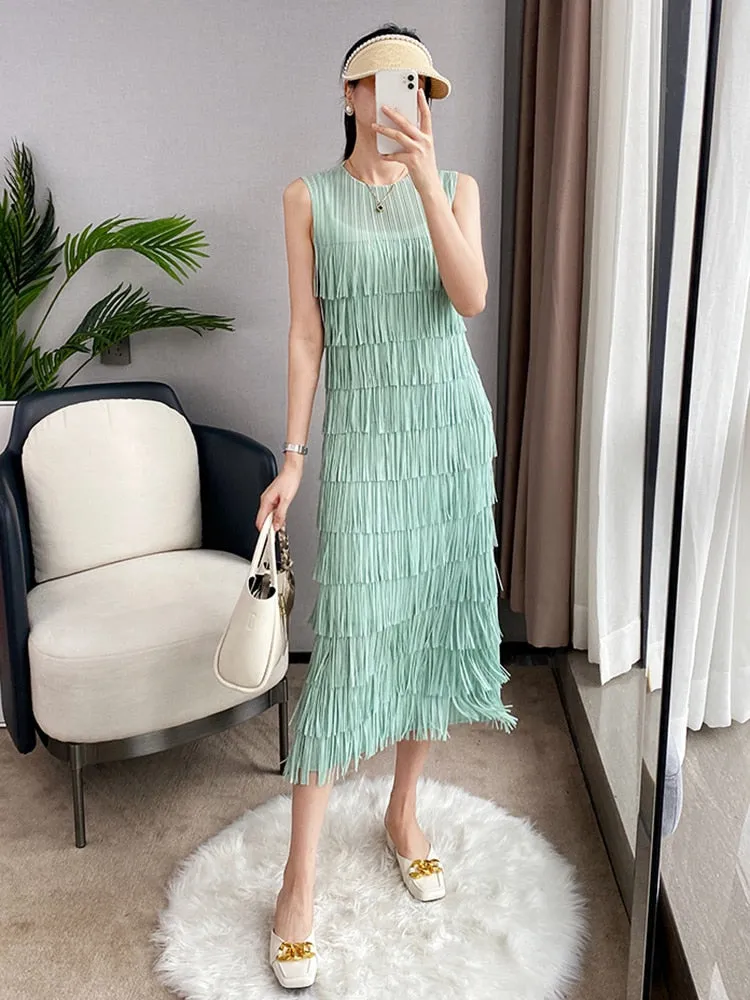 Spliced Tassel O-Neck Sleeveless Midi Dress